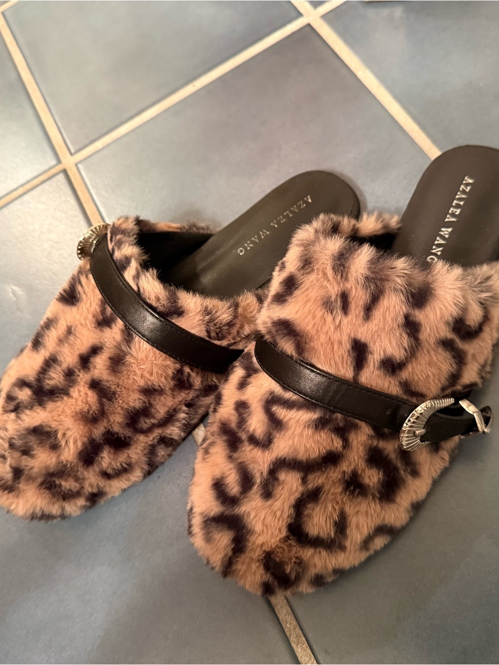 Azalea wang Faux Fur Leopard Mule Slippers - Brown Leopard